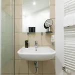 דירה Aroser Allee