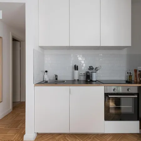 Apartament Aroser Allee