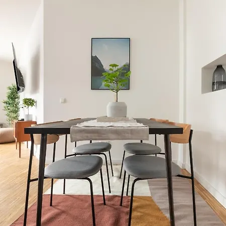 Aroser Allee * برلين